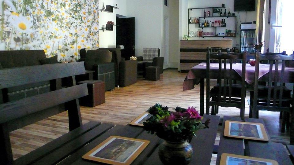 Hotel Newland Chiatura ภายนอก รูปภาพ