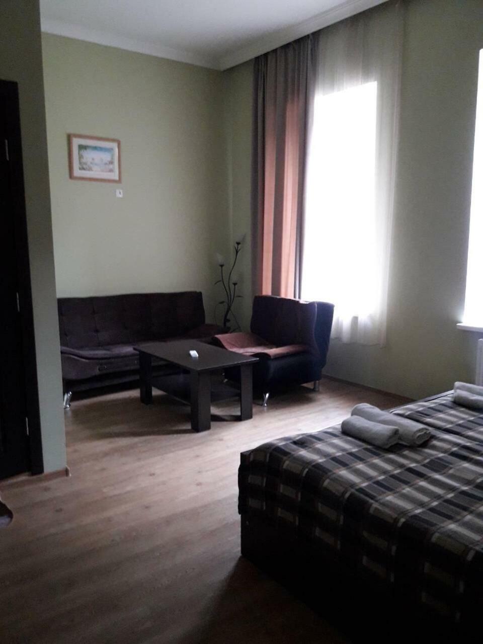 Hotel Newland Chiatura ภายนอก รูปภาพ